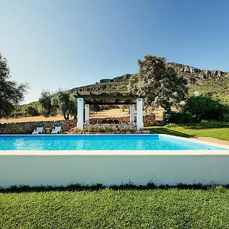 Casa Rural Sierra de Mampar-2